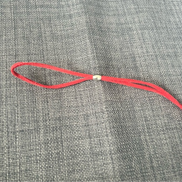 Sparkly necklace with silver and cz type stones on red leather cord adju… - Picture 8 of 9